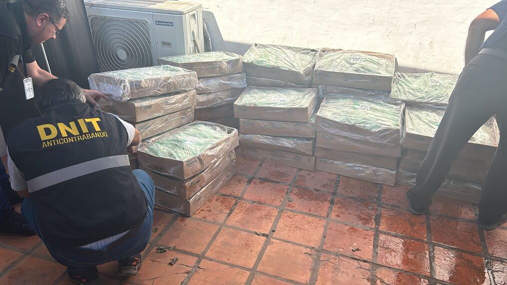 Todo el cargamento fue trasladado hasta Asunción para su análisis y posterior destrucción. Foto: Gentileza