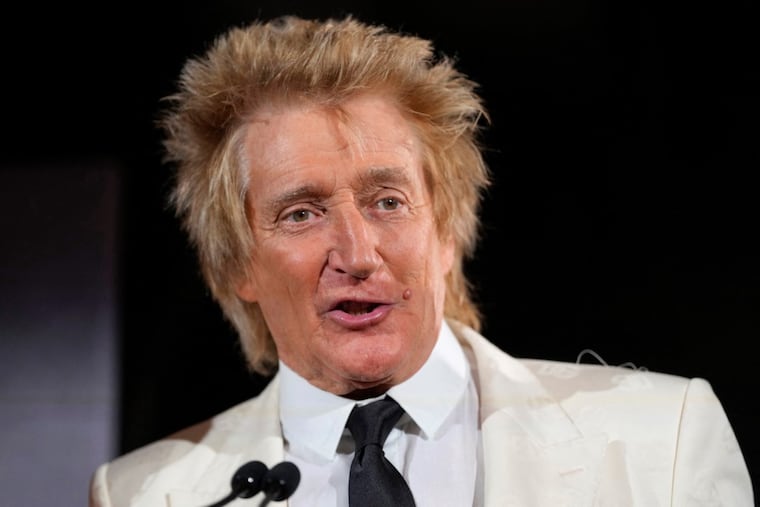 Rod Stewart anuló conciertos en Nortemérica. Foto: Kirsty Wigglesworth / POOL / AFP