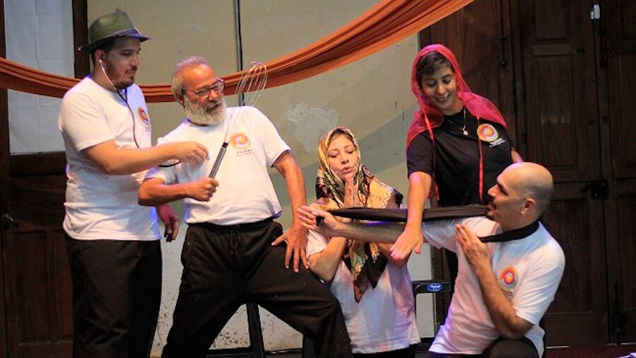 Grupo de Teatro Espontáneo Kusuví presenta “Contame tu historia"