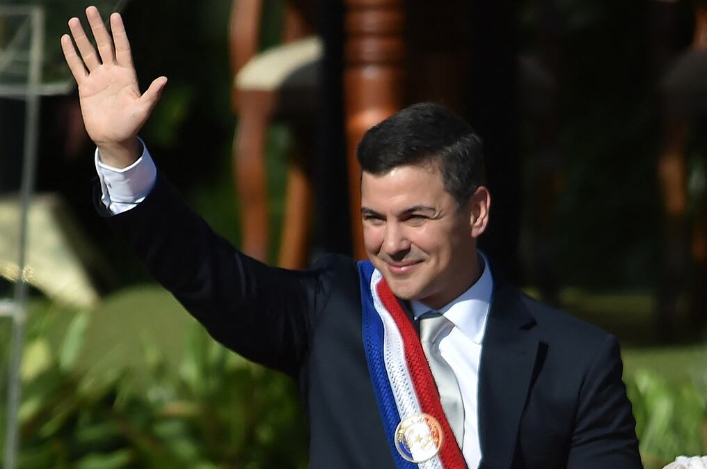 El informe de la empresa argentina CB Consultora Opinión Pública indica que el mandatario paraguayo cuenta con un 50,2 % de aceptación ciudadana. Foto: AFP