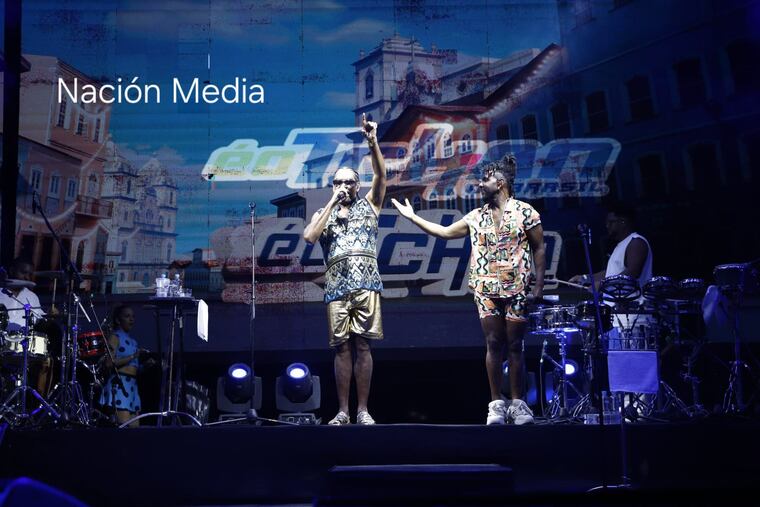 É O Tchan llevó  el show hasta las 3:00 de la madrugada. Foto: Cristóbal Núñez, Nación Media.