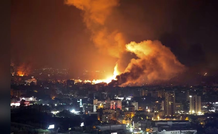 Israel afirmó que mató a tres comandantes de los Guardianes de la Revolución iraníes y que bombardeó una instalación nuclear de Isfahán, en el centro de Irán. Foto: AFP
