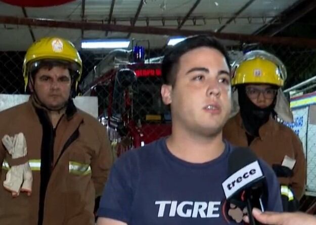 Fabricio Vera, integrante del cuerpo de bomberos voluntarios de Lambaré. Foto: Captura de video