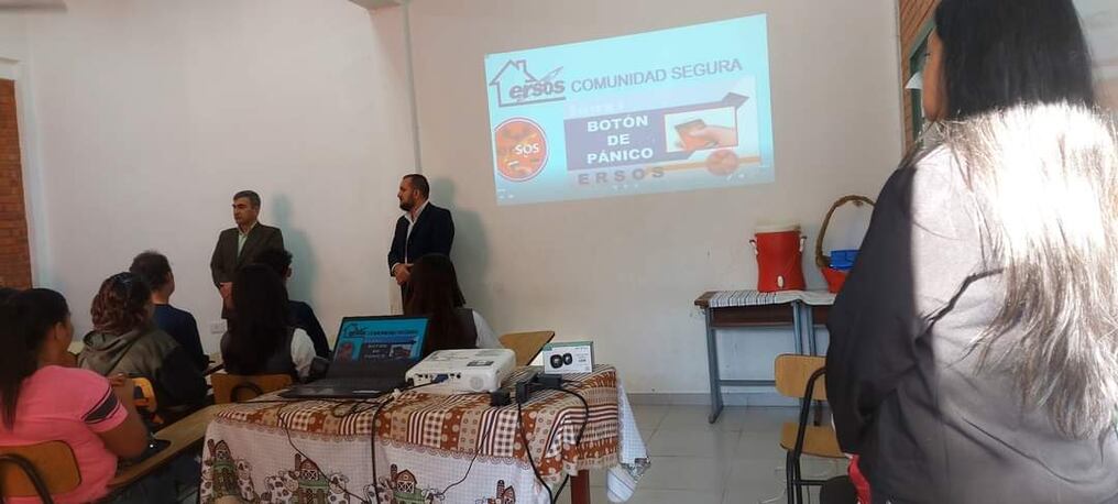 Este botón también podrá ser utilizado en el caso de que los alumnos sufran de agresión dentro de la institución o en sus viviendas. Foto: Gentileza