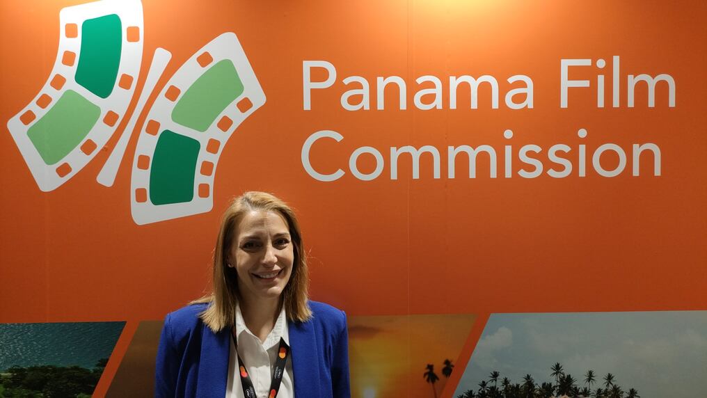 Essie Mastellari, jefa de la comisión de cine panameña, explica la relevancia de la muestra y el panorama actual del cine en su país. Foto: David Sánchez