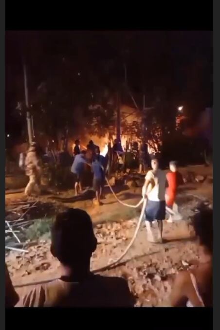 Pese a que innumerables ocasiones ya se repitió que no se debe quemar basura, y más aún cuando el ambiente está muy seco, mucha gente continúa con esta peligrosa práctica.  Foto: Captura de pantalla