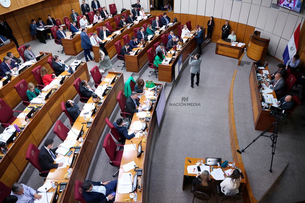 Con las modificaciones introducidas por el Senado, el PGN 2025 ascendería a G. 133,1 billones Senado (USD 17.595 millones). Foto: Jorge Jara