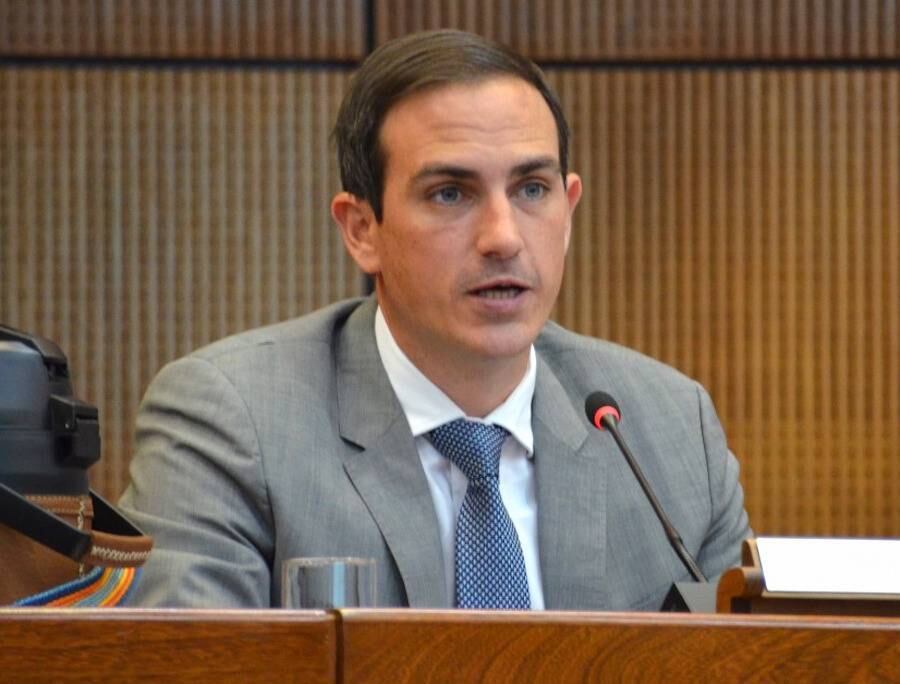 El exsenador Stephan Rasmussen presenta candidatura para presidir el PPQ, asegurando que el desafío es volver a los orígenes de Patria Querida, despertar nuevamente la esperanza en la gente. Foto: Archivo