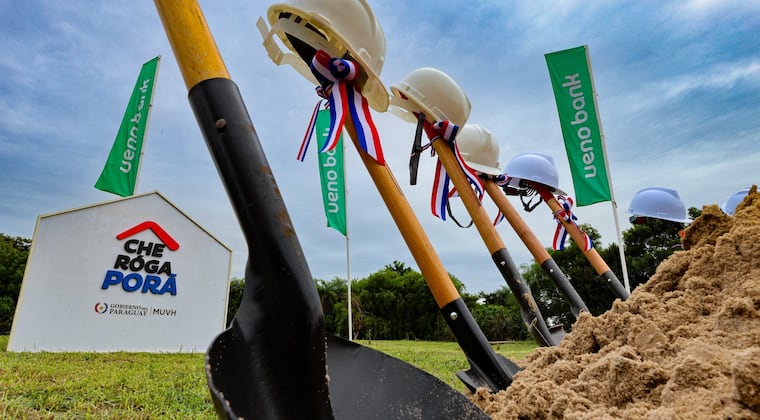 Invitan a comunidad paraguaya en España a presentación de Che Róga Porã Invitan a comunidad paraguaya en España a presentación de Che Róga Porã