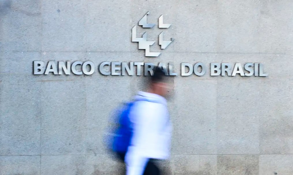 El Banco Central de Brasil (BCB) aumentó su tasa de interés de referencia en medio punto porcentual, hasta 14,75%, su nivel más alto en casi 20 años. Foto: Marcello Casal/Agencia Brasil