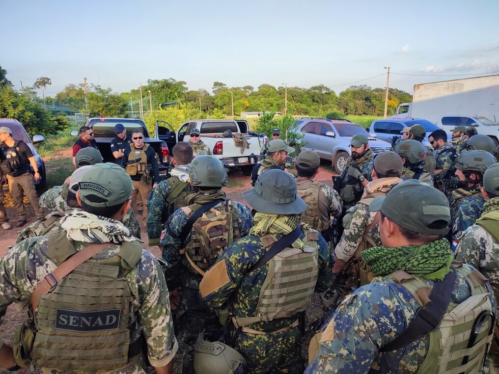 Se realizaron 10 allanamientos mediante los cuales encontraron una pista clandestina y un hangar en preparación. Foto: Gentileza