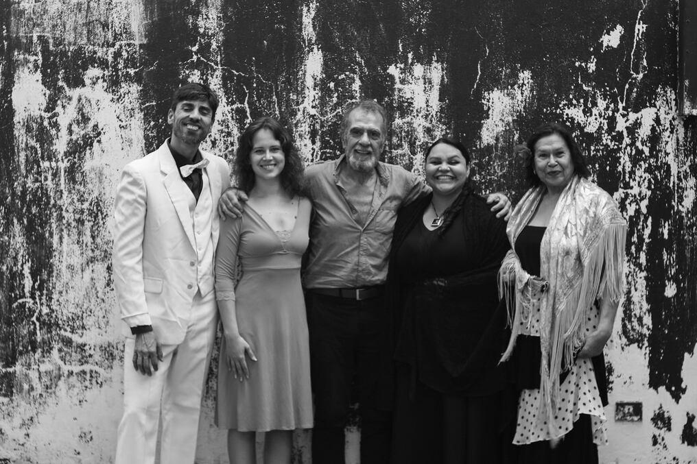 “Por rojo, por marica y por raro” se titula la nueva propuesta de teatro en Asunción. Foto: Gentileza