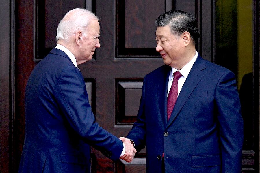 El diálogo frente a frente entre Biden y su homólogo chino, previsto a partir de las 16:00 locales (21:00 GMT), será el tercero entre los líderes de las dos mayores economías. Foto: AFP