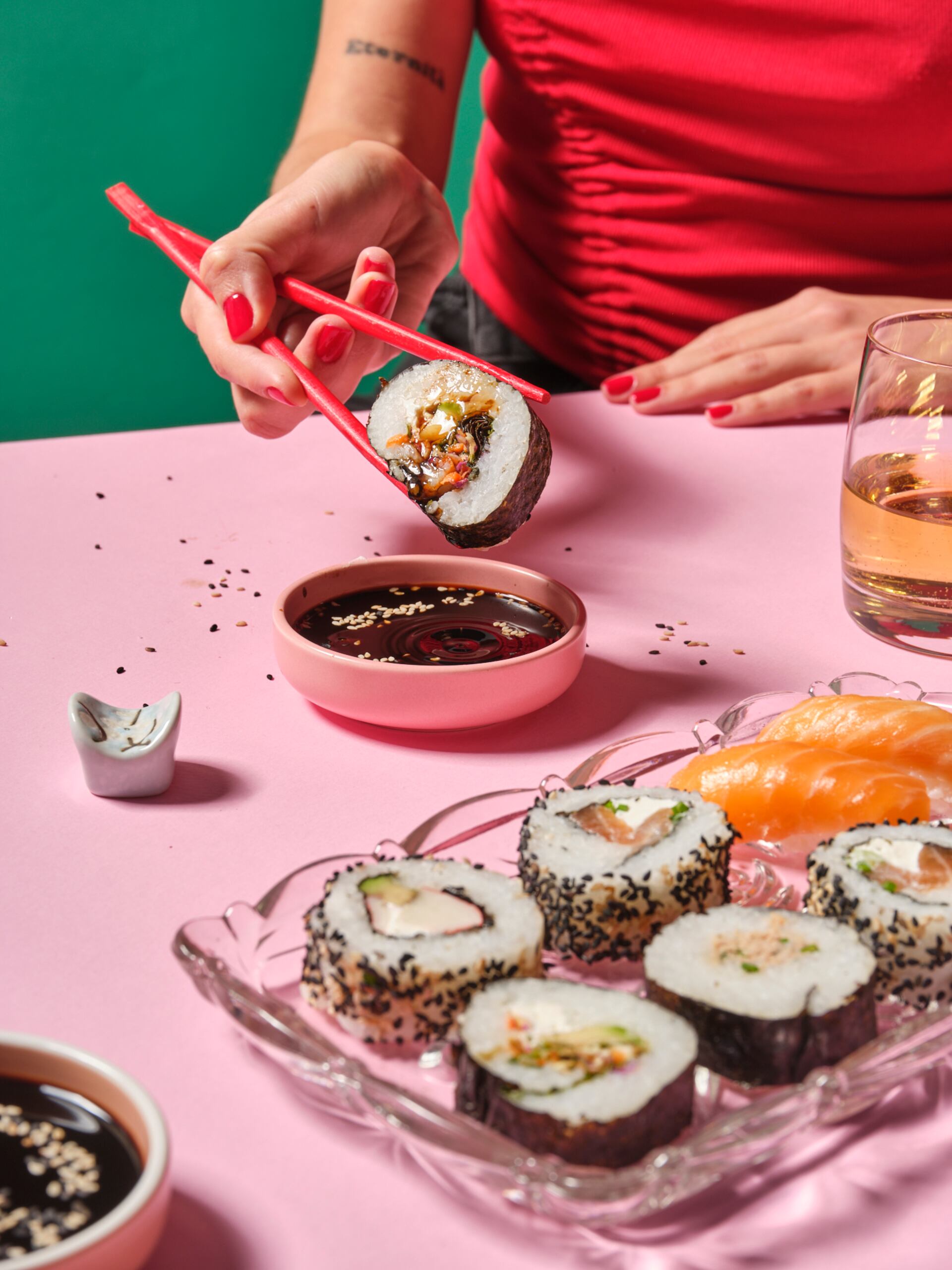 Este plato tradicional japonés fue evolucionando a través del tiempo y su origen se remonta presuntamente al siglo IV a.C. Foto: Archivo