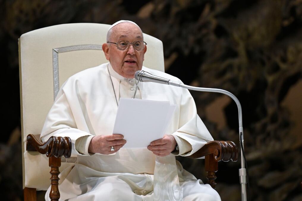 El sacerdote argentino cuestionó, durante una conferencia en el Vaticano, la teoría que anula las diferencias de la identidad sexual. Foto: Vatican News