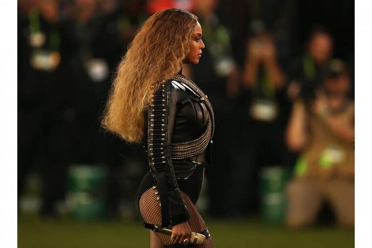Beyoncé acumuló una gran fortuna según Forbes.
