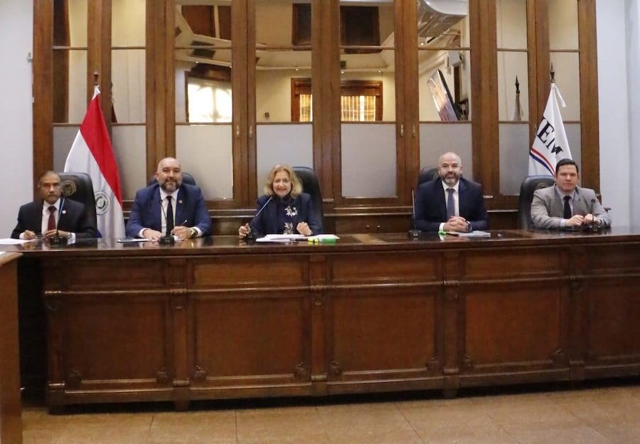 El Jurado de Enjuiciamiento de Magistrados deberá estudiar la acusación por mal desempeño en sus funciones que se presentó contra los camaristas Cristóbal Sánchez y Agustín Lovera Cañete. Foto: Gentileza