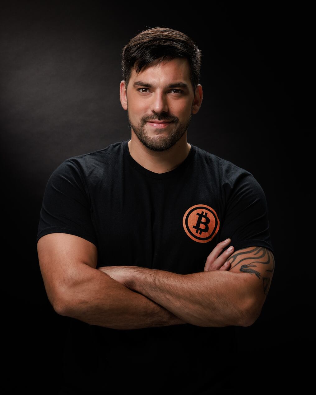 Conducido por Bruno Vaccotti, director de Asuntos Públicos de Penguin, promete ser tu punto de referencia en el dinámico mundo de las finanzas basadas en blockchain y criptomonedas como Bitcoin. Foto: Gentileza