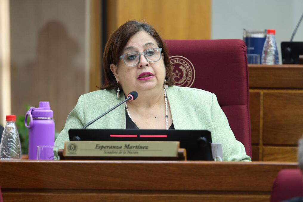 La senadora Esperanza Martínez manifestó que ciertas figuras dentro de la oposición deben definir con qué modelo político apuntan. Foto: Gentileza