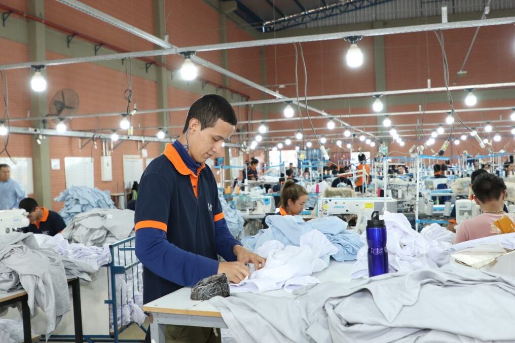 El 8 y 9 de abril una misión comercial peruana arribará al país con empresarios del sector textil, agroindustrial y productores hidrobiológicos. Foto: Gentileza/Ilustrativa