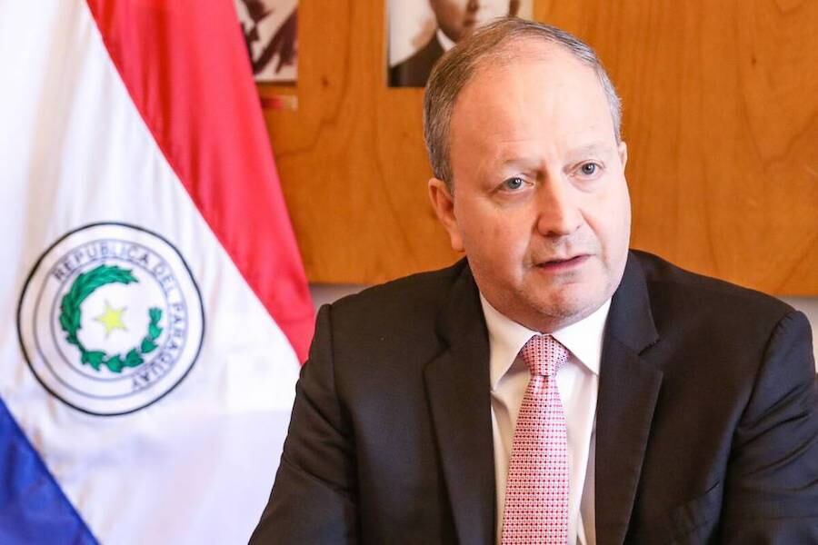 Tras varios meses de debates y consenso, el Gobierno presentará la versión final del proyecto de ley de servicio civil, anunció el ministro de Economía. Foto: Gentileza