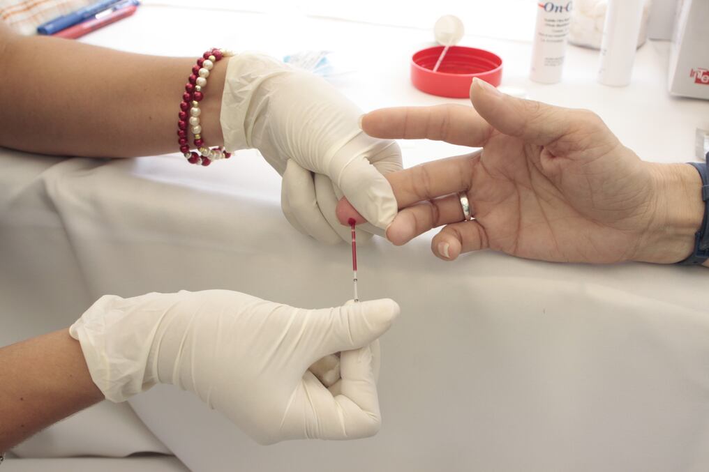 También se realizan test para detectar otras enfermedades como la sífilis y las hepatitis B y C. Foto: Archivo
