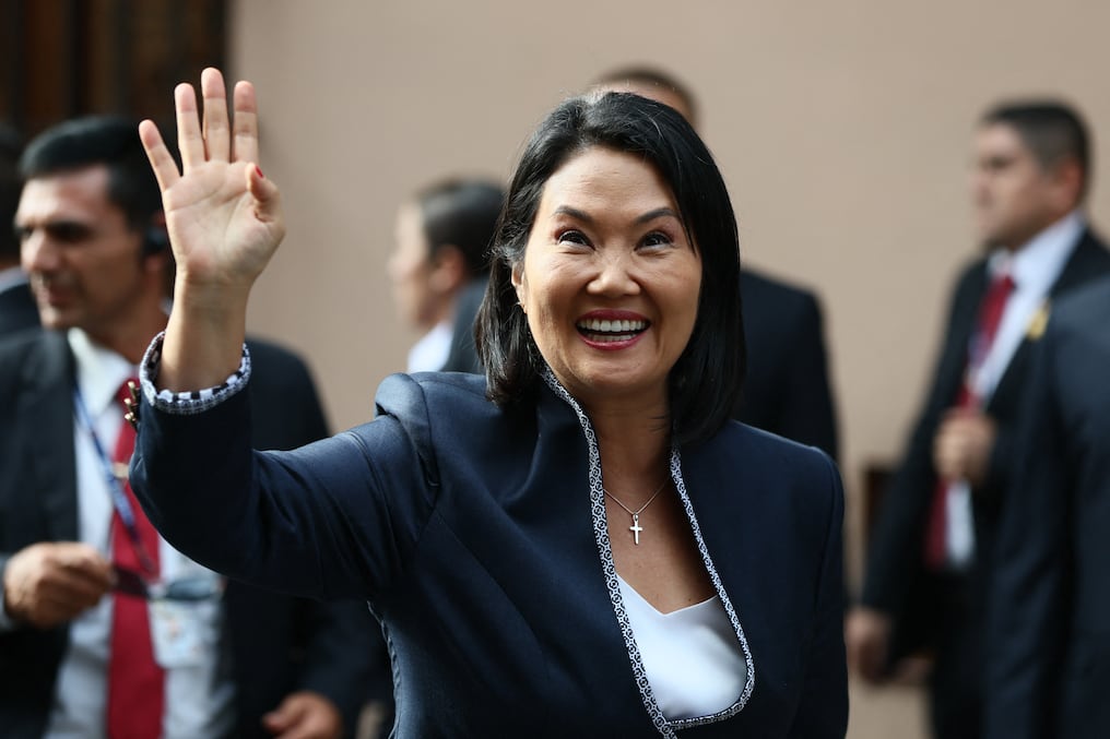La Nación / Perú: asume Keiko Fujimori con el desafío de enfrentar al crimen y El Niño