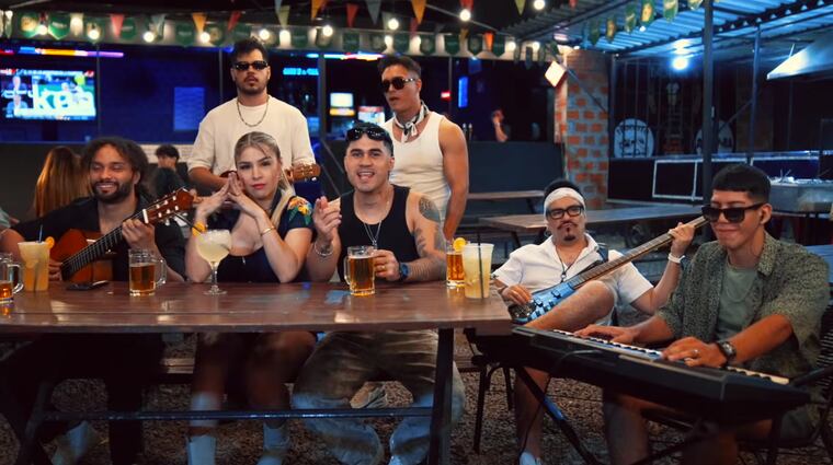 Escena del videoclip de “P de Pecado”.