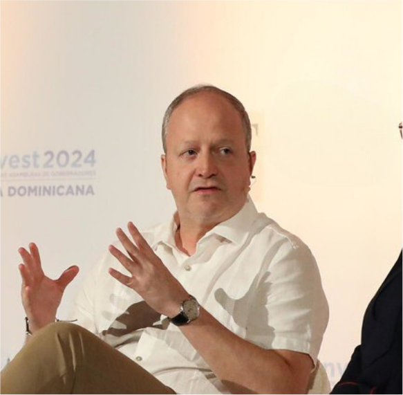 El ministro de Economía, Carlos Fernández Valdovinos, conversó con Latin Finance acerca de la financiación que BID Clima da países en desarrollo. Foto: Gentileza