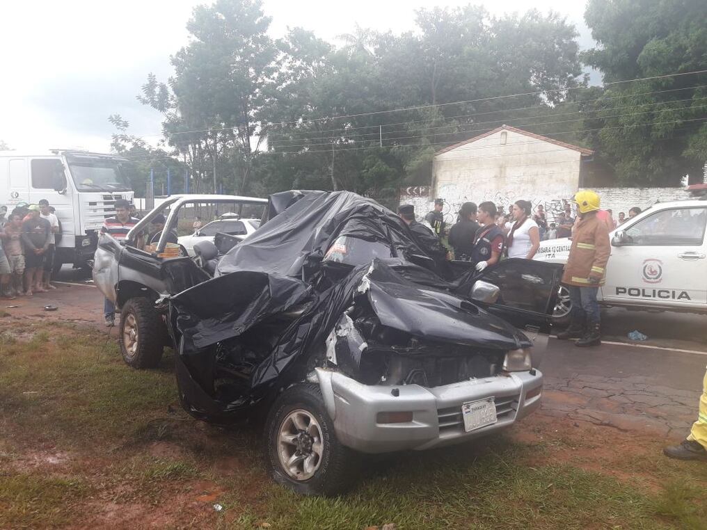 Fatal accidente, con dos muertos y dos heridos. Foto: Vía Twitter de William Dominguez.