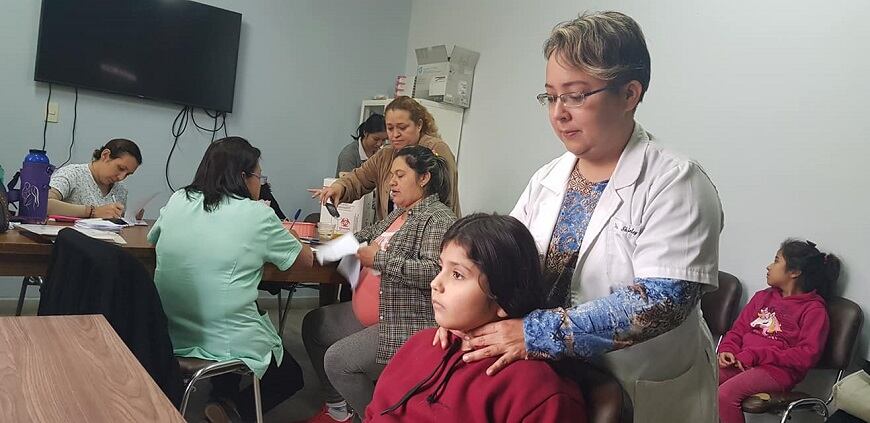 La jornada se desarrollo esté jueves, donde el nosocomio evaluó a unas 100 personas. Foto: MSPBS.