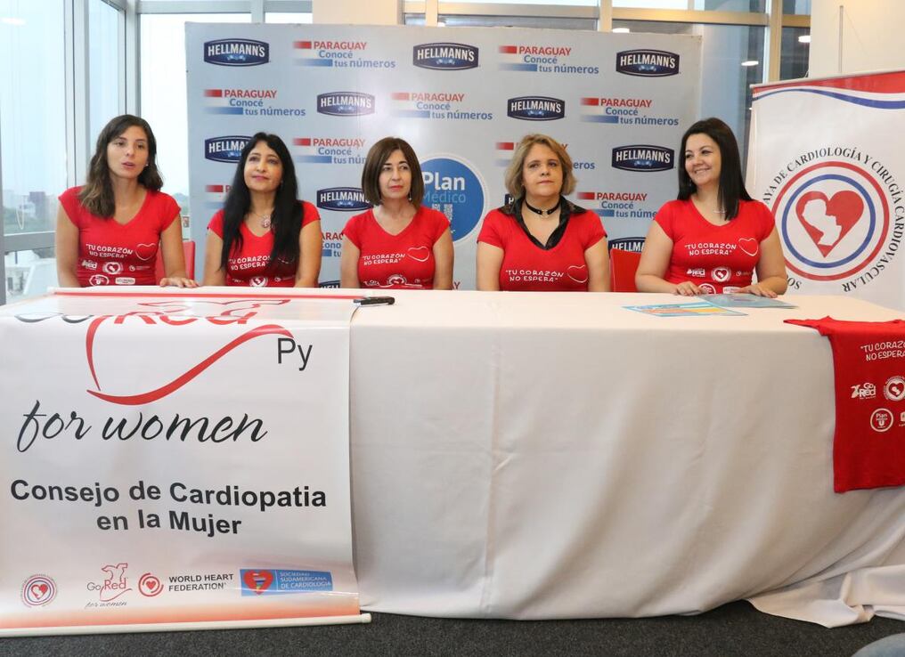Momento en que se dio a conocer detalles de la jornada de atención médica.