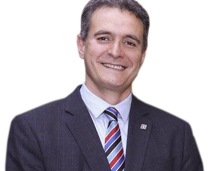 El Consejo Directivo de la Universidad San Ignacio de Loyola informó que el nuevo rector de la institución es el Mg. Yan Speranza González, quien asumió el cargo en diciembre. 