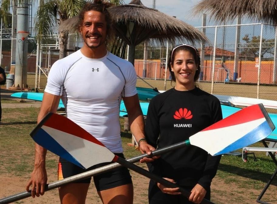 Los remeros olímpicos Arturo Rivarola y Gabriela Mosqueira prestigiaron el evento.