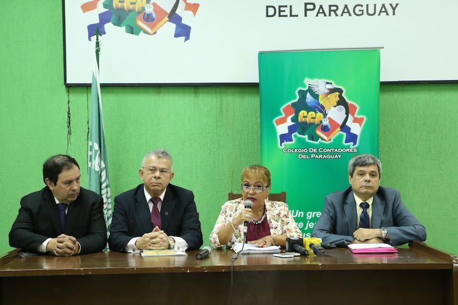 Contadores esperarán la respuesta hasta este viernes, o de lo contrario, presentarán la acción de inconstitucionalidad.