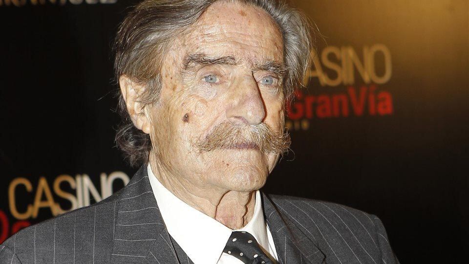 Miguel de la Quadra-Salcedo, creador de la Ruta Quetzal que desde 1979 impulsa el intercambio cultural entre adolescentes de Iberoamérica, falleció este viernes a los 84 años. foto web.