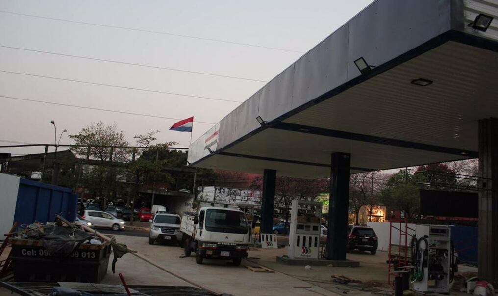 Petropar habilitará más estaciones de servicio en varias zonas del Área Metropolitana.