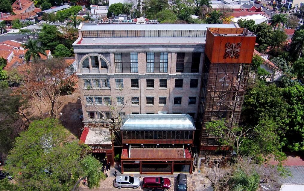 Empresarios correntinos del Casino de Asunción invirtieron en la construcción de un hotel de temática histórica. <strong>AGUSTÍN ACOSTA</strong>
