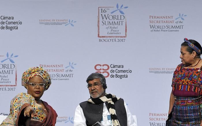 Algunos de los premios Nobel de la Paz participaron del encuentro en Colombia.