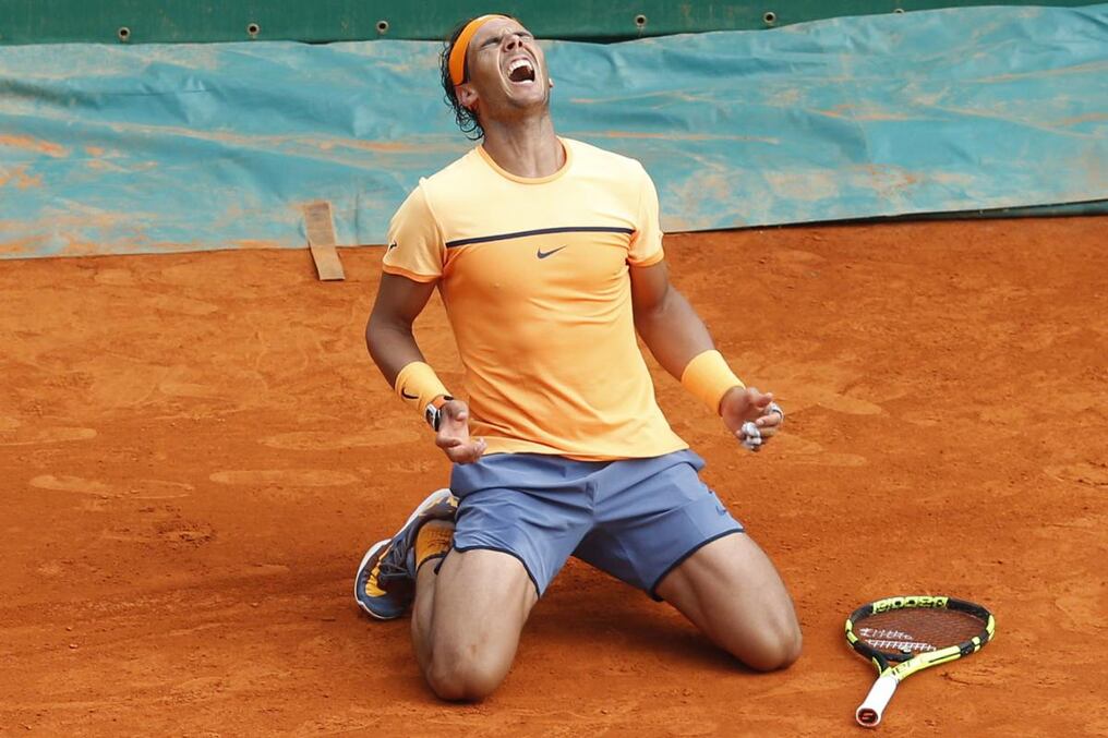 Rafael Nadal festeja su victoria. Foto: VALERY HACHE / AFP