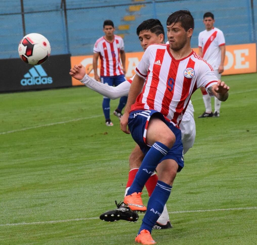 Jonathan Valiente, jugador de la selección sub 20.