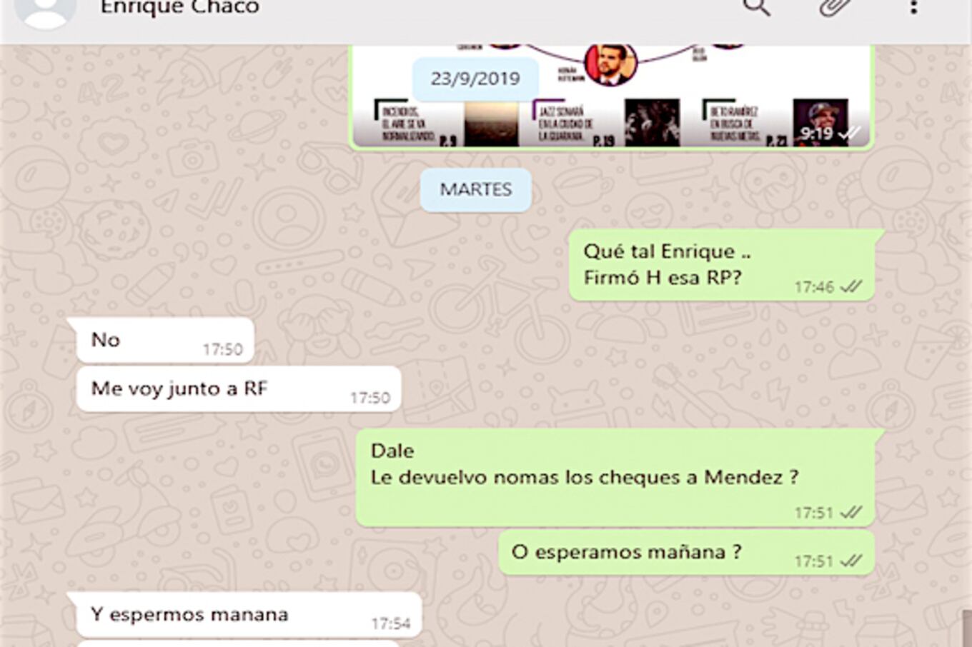 Conversaciones vía Whatsapp entre el gerente de Créditos del Indert, Carlos Soler, y el director de la Región Occidental, Enrique Gómez de la Fuente.