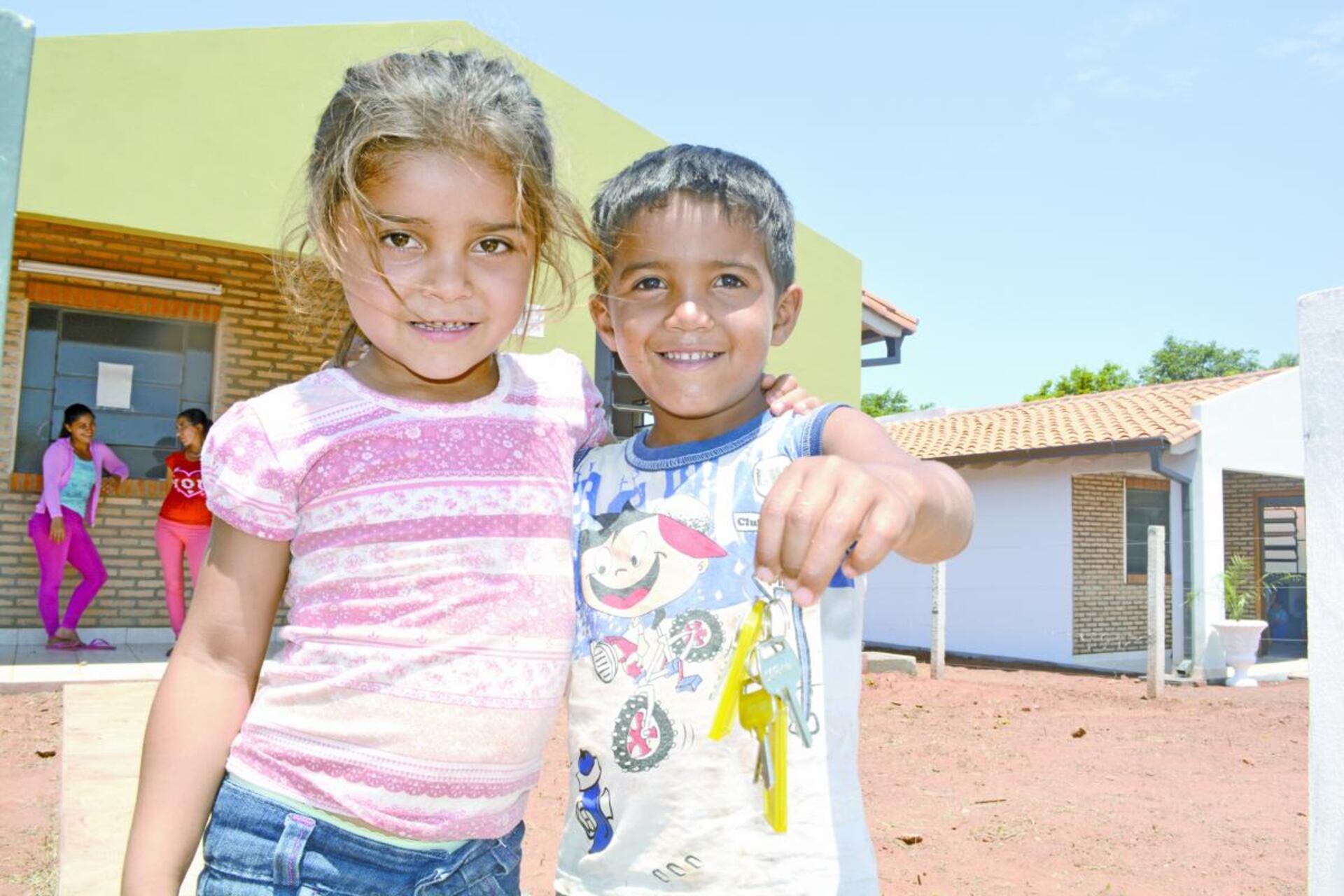 Hoy, alrededor de 500 familias sampedranas tienen la posibilidad de acceder a una vida más digna a partir de la casa propia.