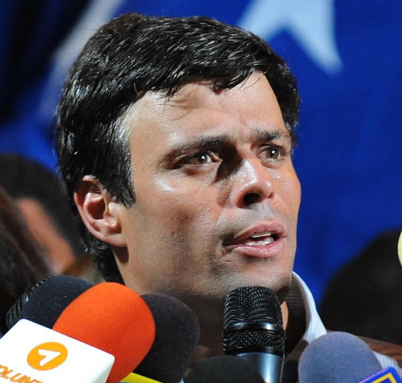 "No tengo duda alguna de que el noble pueblo de Venezuela está a las puertas de una gran victoria democrática", concluye López.