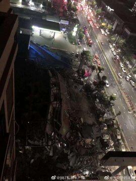 Hotel se derrumba en Quanzhou, 70 personas bajo los escombros