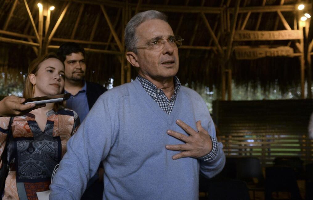 Álvaro Uribe.