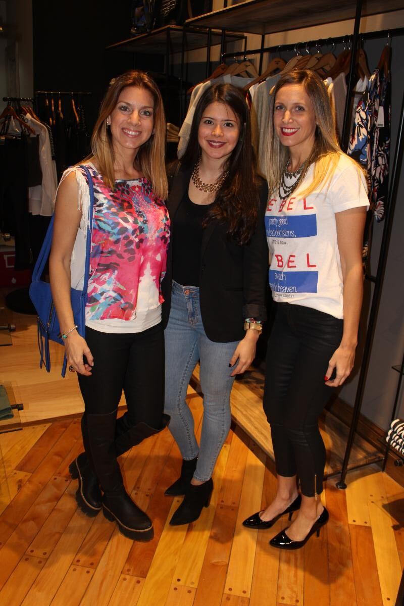 Laura Herreros, Alejandra Torres y Mavi Bibolini.[/caption]