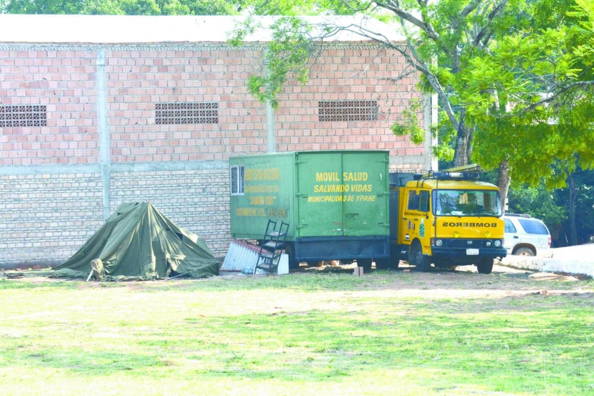 Este es el "cuartel" de los bomberos de Ypané, que hoy cumplen 7 años de servicio.