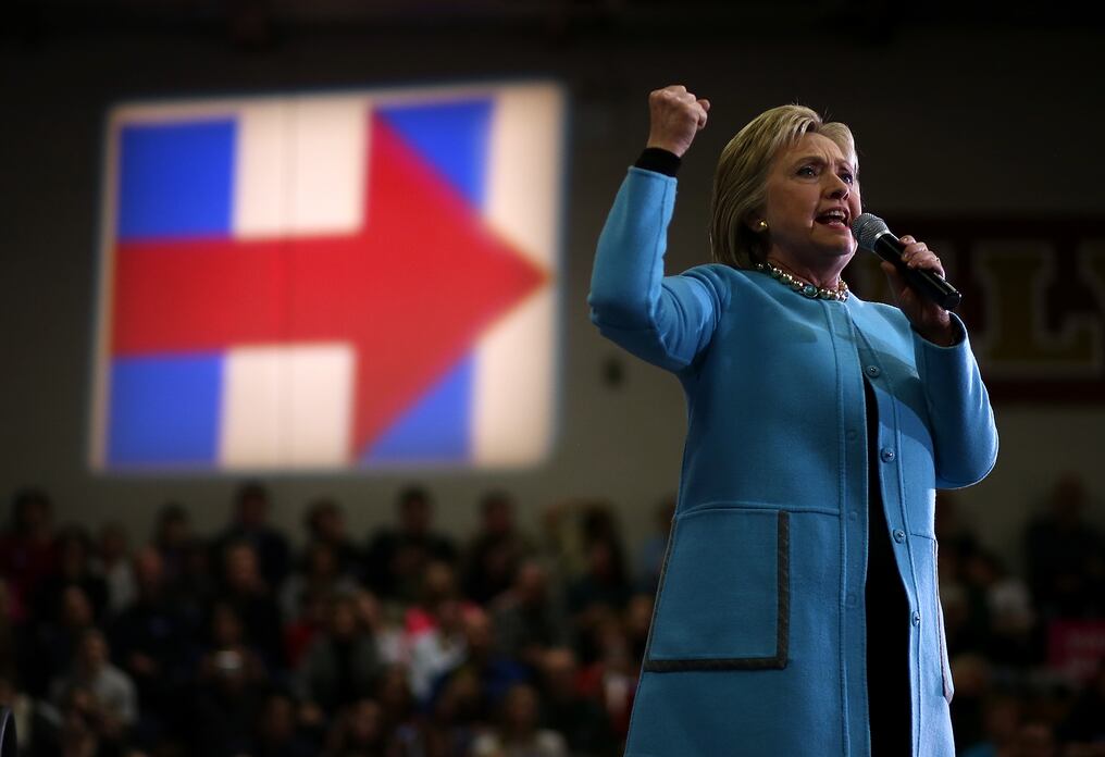 Hillary Clinton continúa en campaña por las primarias, en Hudson, New Hampshire. Foto: Justin Sullivan/Getty Images/AFP