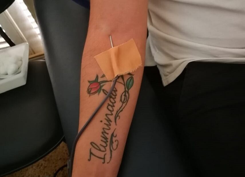 Uno de los mitos acerca de la donación de sangre es que las personas con tatuaje no pueden ser donantes. Foto: MSPBS